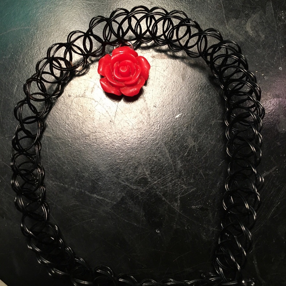 Tattoo choker